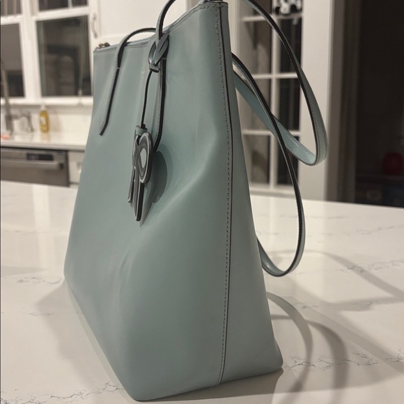 Kate Spade zip tote - Picture 3 of 3